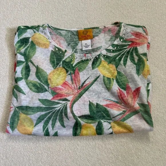 Ruby Rd. Top - Picture 3 of 4